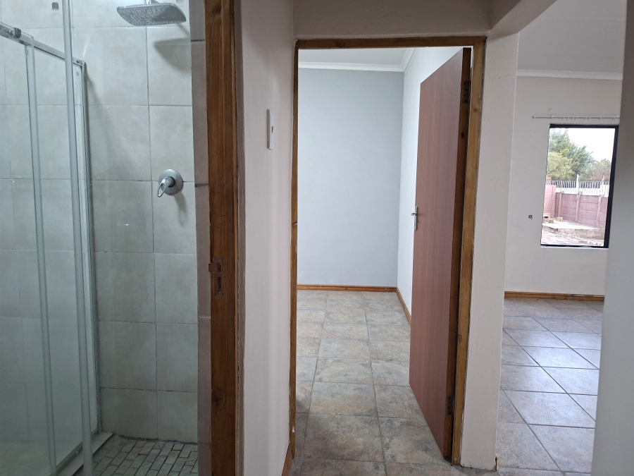 To Let 2 Bedroom Property for Rent in Vanes Estate Eastern Cape
